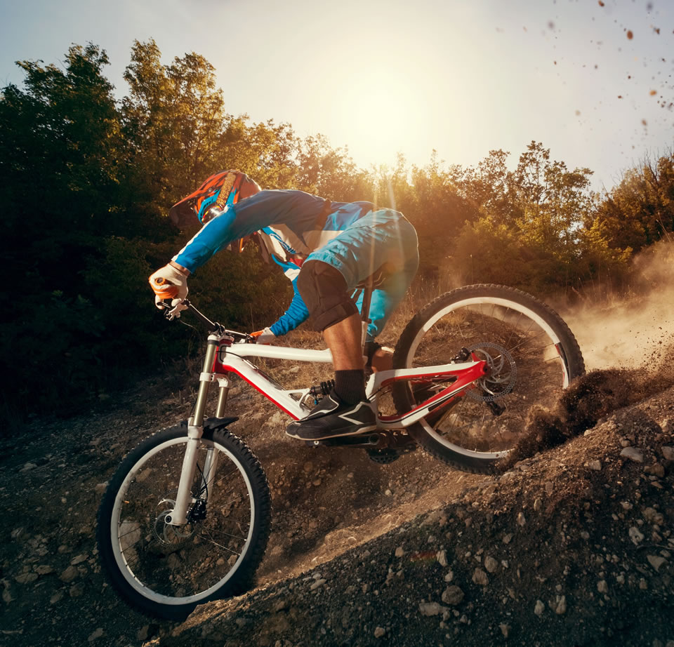 Mountainbiken im Gasteinertal - Urlaub im Thermenhotel Krone © Shutterstock